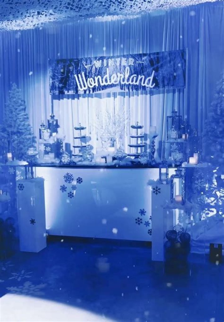 6 ways to turn your room into a winter wonderland