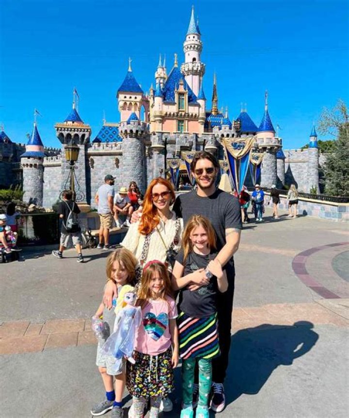 How Tall Is Jensen Ackles?; Net Worth, Movies, Kids, Family & Facts