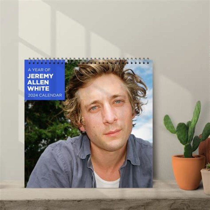 Jeremy Allen White - Celebrity
