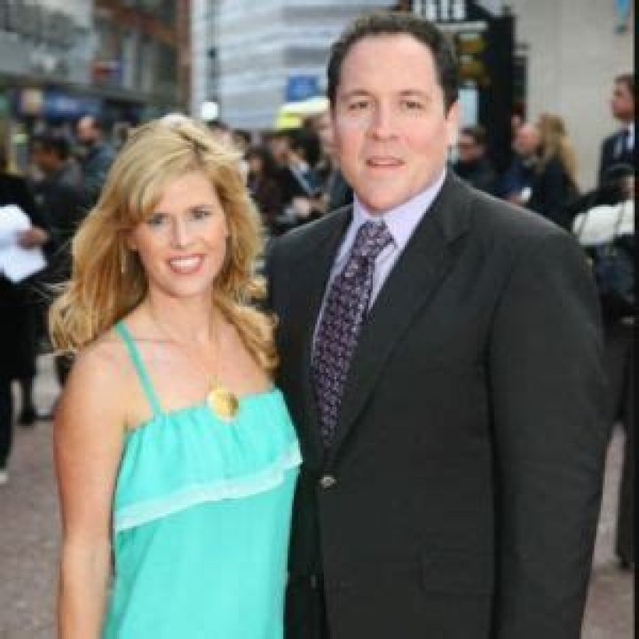 Joya Tillem (Jon Favreau Wife); Net Worth, Age, Job & Facts