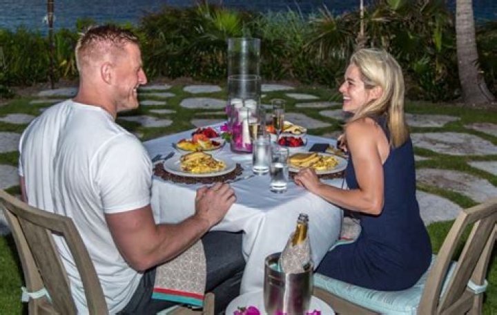 Know About Kealia Ohai; Salary, Parents, J.J. Watt, Instagram, Age, Blind