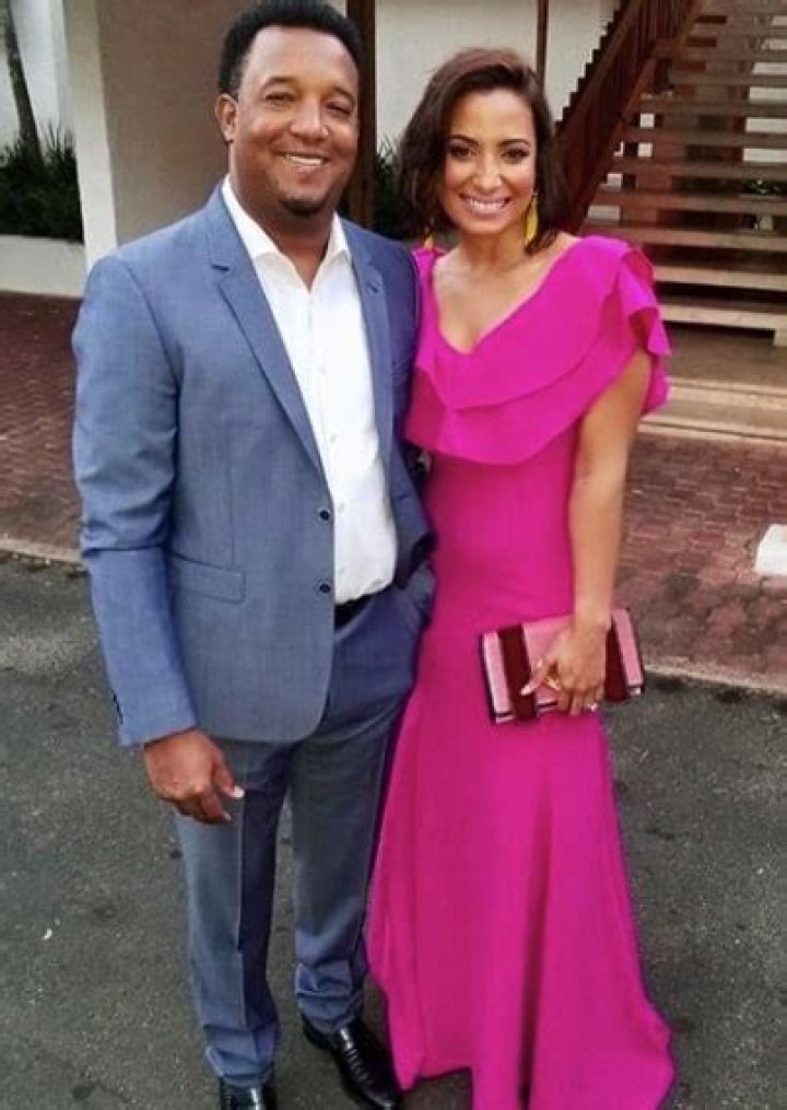 Know About Pedro Martinez; Stats, Net Worth, Height, Wife, Jersey