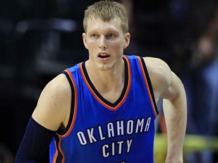 Kyle Singler Wife, Girlfriend, Brother, Net Worth, Bio, NBA Career