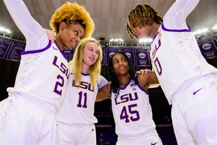 LSU: Who Is Jasmine Carson? Age Parents And Siblings