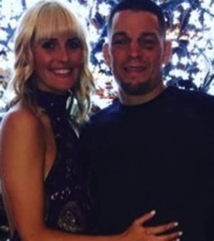 Nate Diaz; UFC, Wife, Girlfriend, Net Worth, Brother, Facts