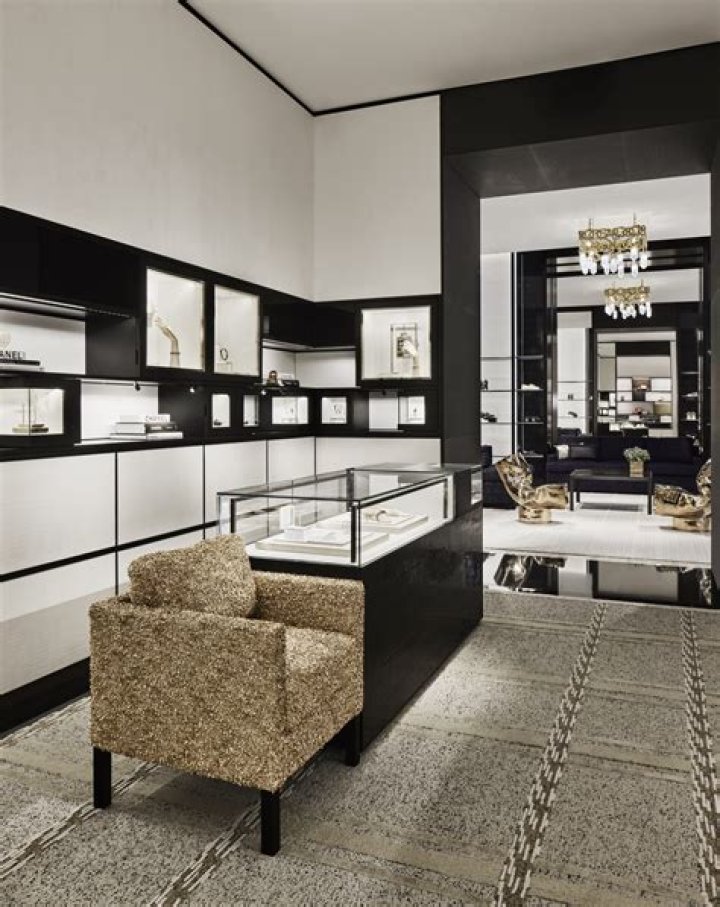 Opening of Elie Tahari Boutique at Tysons Galleria