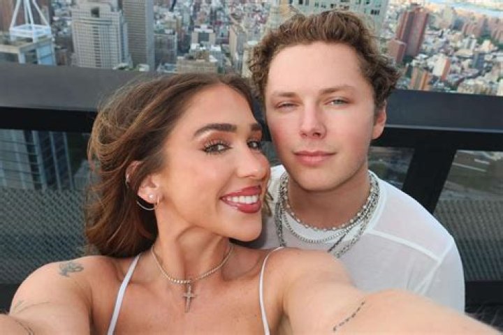 Who Is Brielle Biermann Dating? Boyfriend, Father, Lips, Siblings, Facts