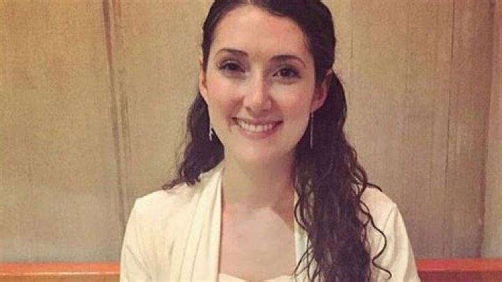 Who Is Julianna Rose Mauriello The Actress, And Where Is She Today?