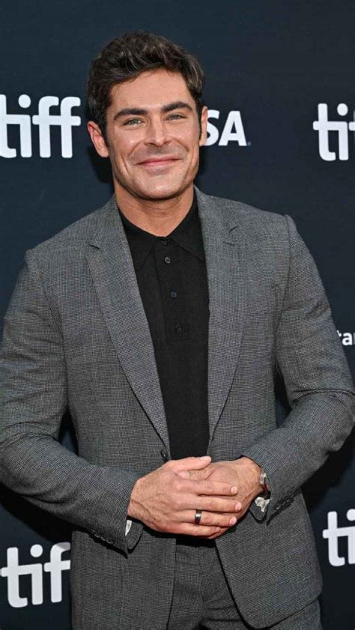 Zac Efron - Celebrity